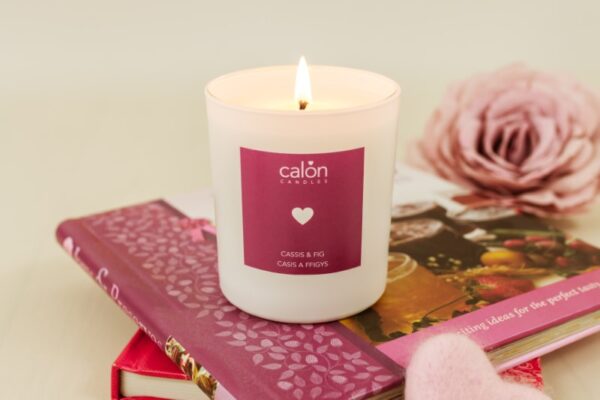 A Cassis and Fig candle scented candle from Welsh candle company, Calon Home