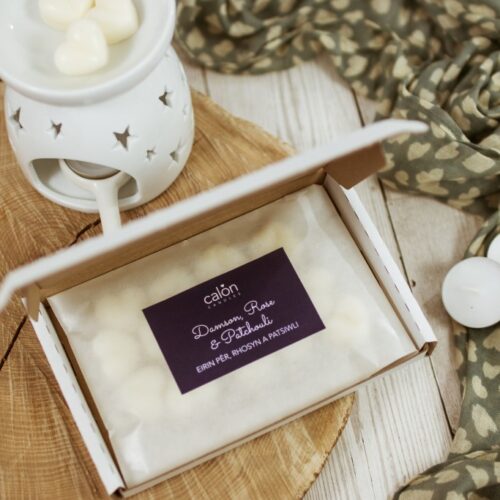 Damson rose and patchouli wax melts