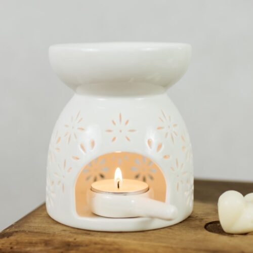 Flower burner with tealight and heart wax melts