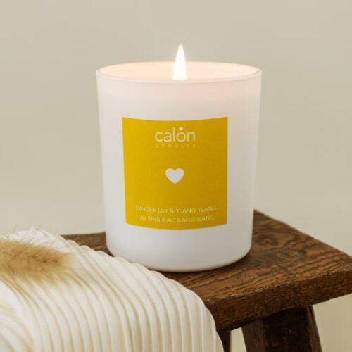 A Ginger Lily and Ylang Ylang candle scented candle from Welsh candle company, Calon Home