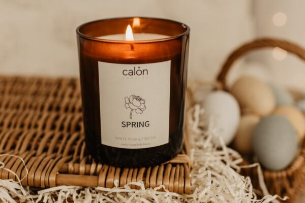 White Pear & Freesia spring candle no lid